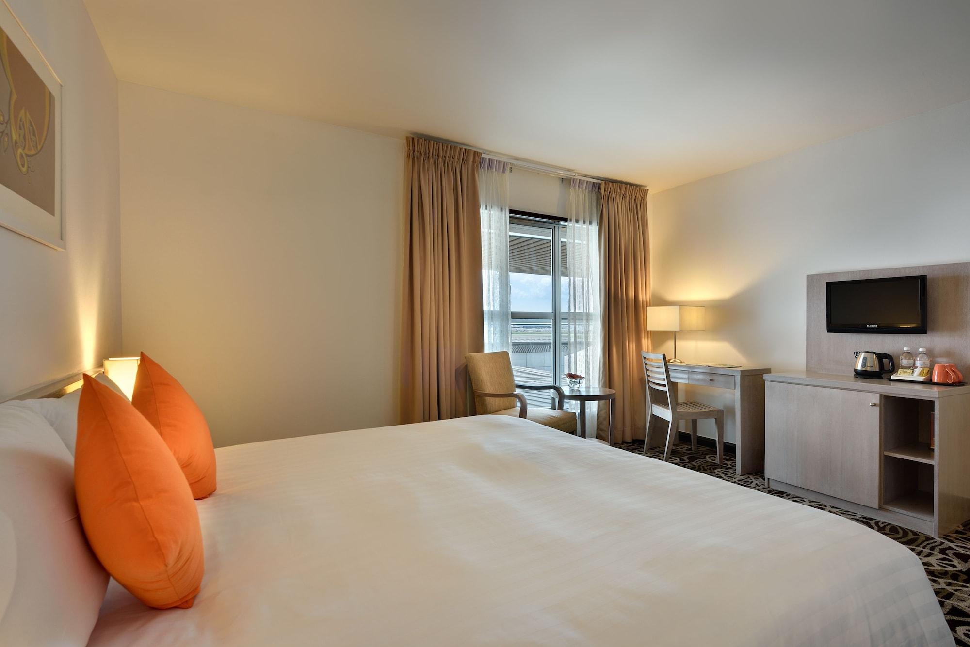 Sama-Sama Express Klia Terminal 1 - Airside Transit Hotel Sepang Exterior photo
